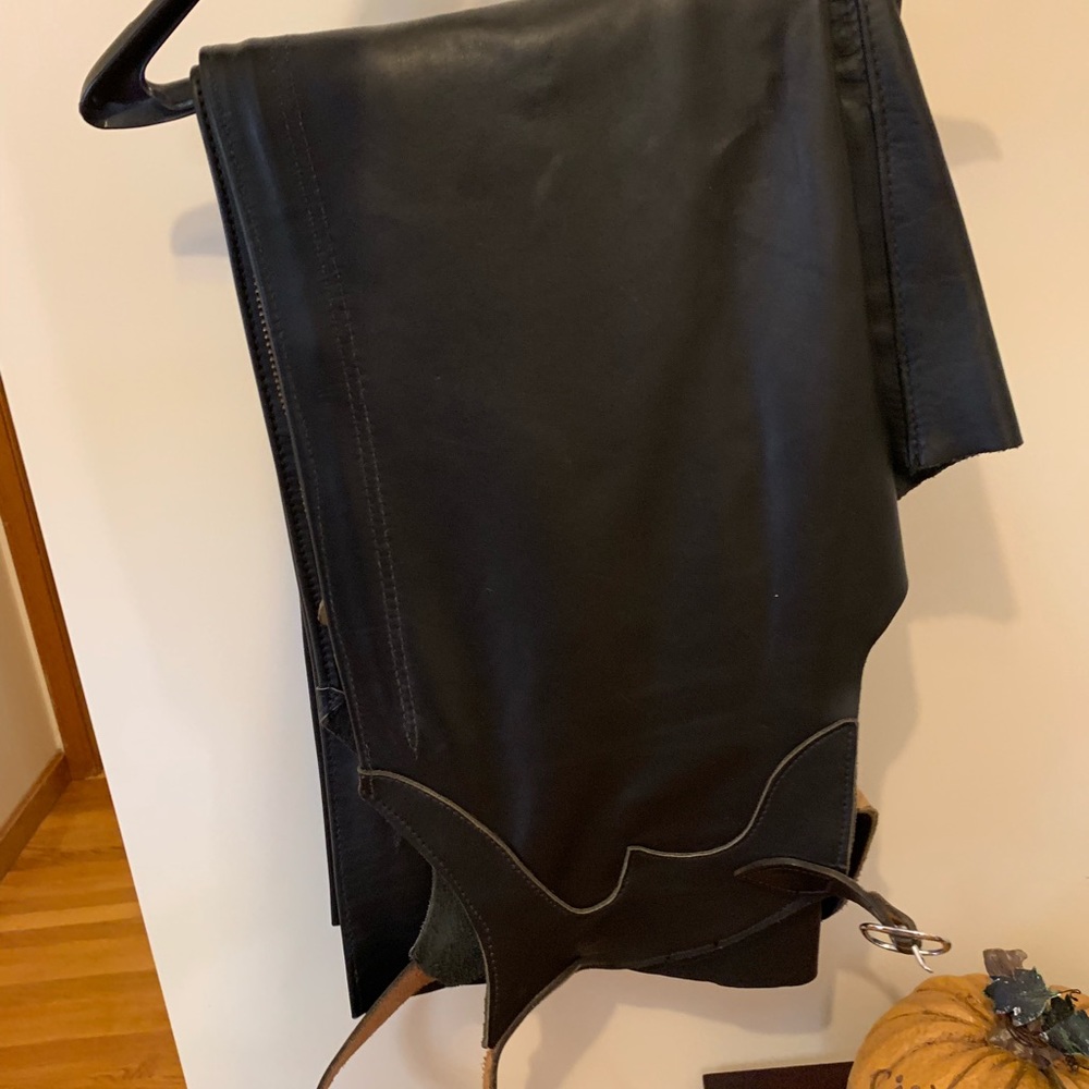 Men’s Authentic Leather Chaps